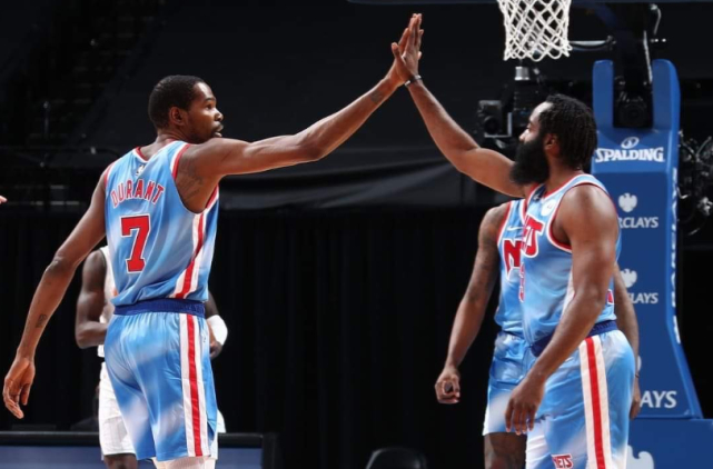 关于布鲁克林篮网今晨复出首秀，志在欧篮联名次提升，更衣室稳定，阵容厚度经受考验的信息